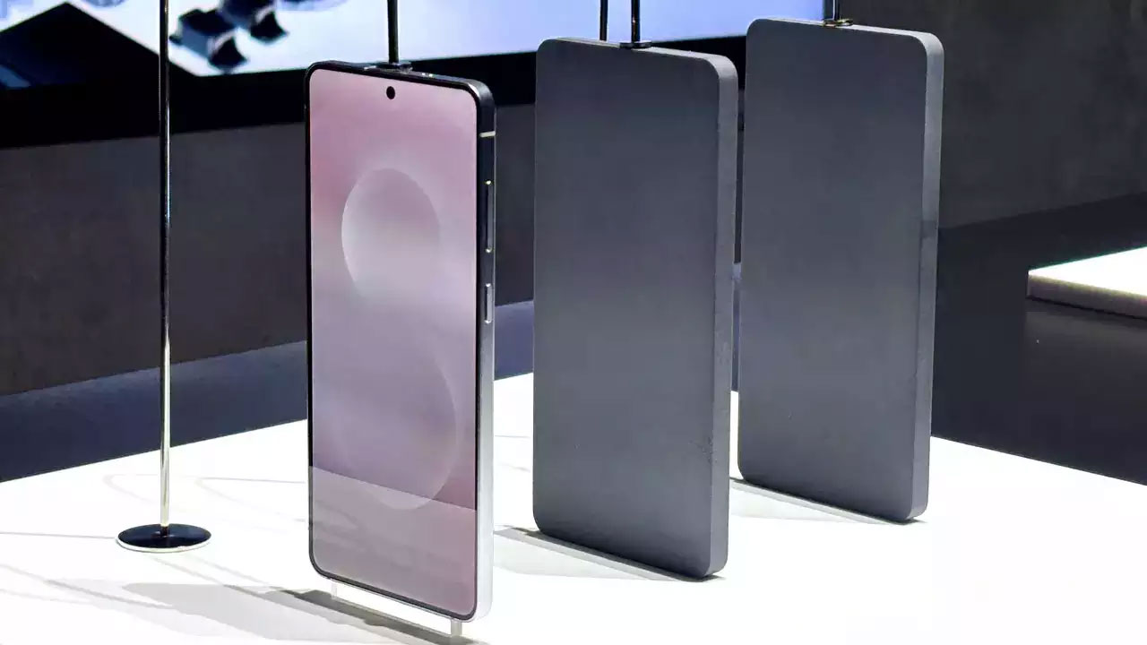 Galaxy-S25-Edge-35