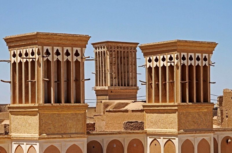 عکس| بلندترین بادگیر خشتی دنیا در ایران