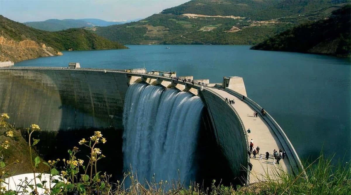 سفر به دل طبیعت تهران؛ جاذبه‌های گردشگری سد لتیان 
