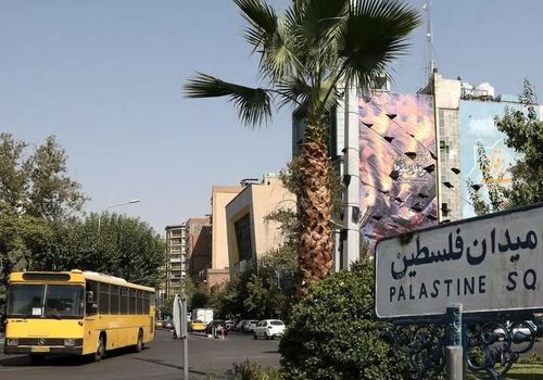 عکس| سوتی پرحاشیه شهرداری تهران وسط میدان فلسطین؟