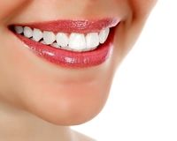 این خوراکی را کنار بگذارید تا دندان سالمی داشته باشید