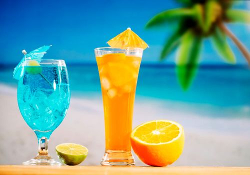 بهترین نوشیدنی برای روزهای گرم سال