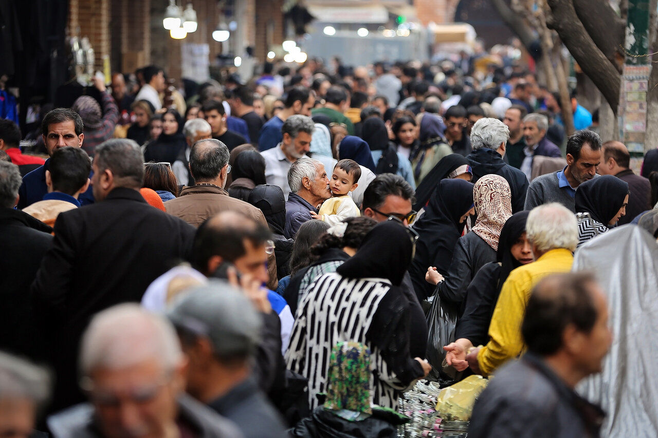 تب عید در بازار بزرگ تهران (تصویر)