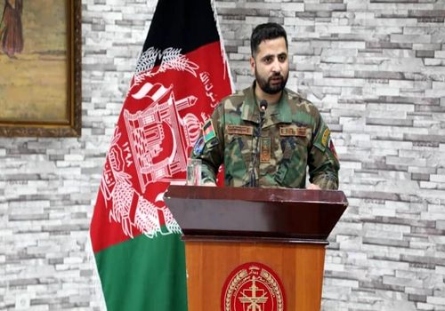 ببینید| رئیس سابق ستاد ارتش افغانستان مسافرکش شد