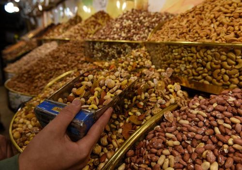 سرقت هشت میلیاردی از آجیل‌فروشی توسط چهار زن!