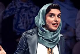 خوانندگی الیکا عبدالرزاقی در برنامه صداتو