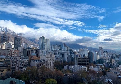 چرا تمدید قرارداد اجاره در سال ۱۴۰۴ به نفع مستاجران است