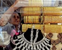 قیمت طلا امروز شنبه 13 اردیبهشت/ طلا از مرز حساس عقب رفت