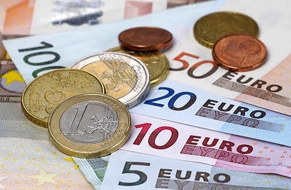 قیمت یورو  امروز شنبه ۳۰ فروردین چقدر شد