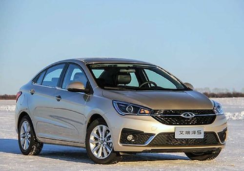 مقایسه چری آریزو 5T و کی‌ام‌سی J7؛ نبرد بهترین سدان‌های مونتاژی بازار
