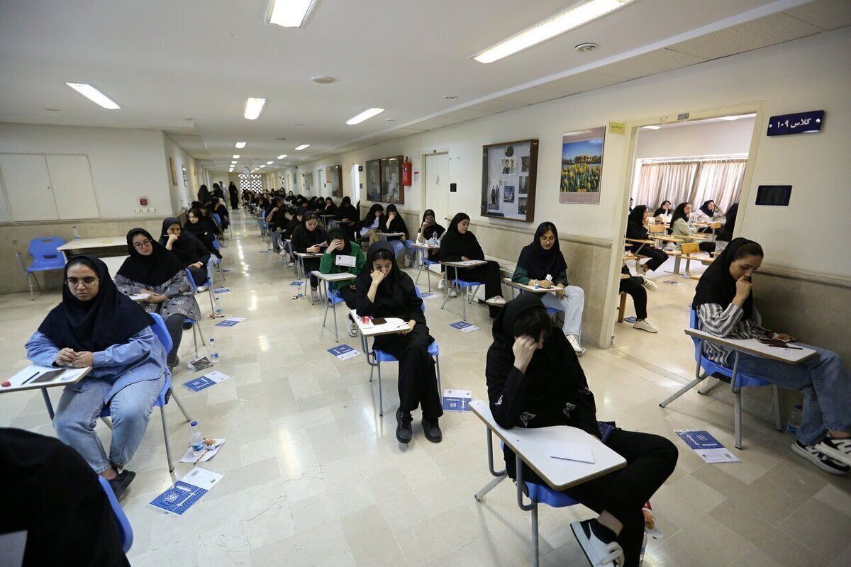 بلاتکلیفی دانش‌آموزان پایۀ یازدهم برای امتحانات نهایی