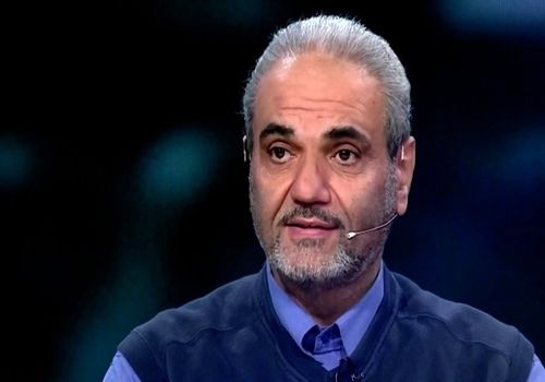 تصویر| جواد خیابانی استاد دانشگاه شد!