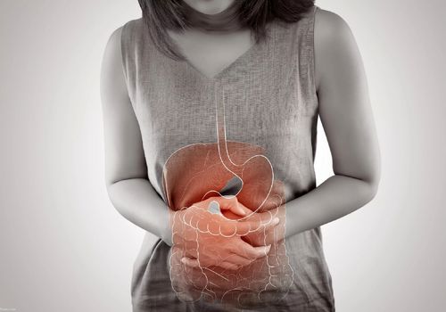 مشکلات گوارشی ناشی از مصرف دارو/ چگونه از آنها پیشگیری کنیم؟