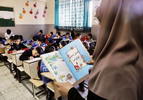 آمار جدید صندوق بازنشستگی؛ 64 درصد حقوق‌ها در اختیار این گروه قرار گرفت
