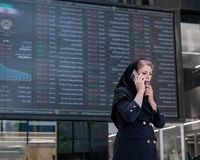 بورس روی لبه تیغ؛ از ریزش میلیاری تا طوفان سبز چهارشنبه