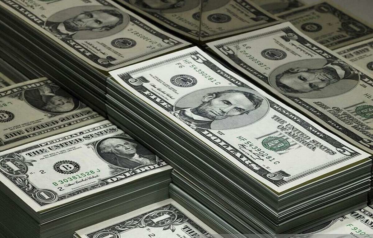 پیش بینی قیمت دلار یکشنبه ۳۱ فروردین ۱۴۰۴؛ بازار تا کجا می‌ریزد>