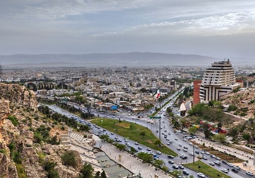 خارجی‌ها چگونه در ایران خانه می‌خرند؟