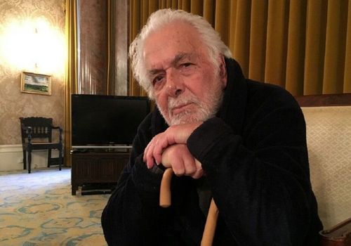 سفر در زمان؛ دیدار «گوگوش و ابراهیم گلستان» در دهه 90