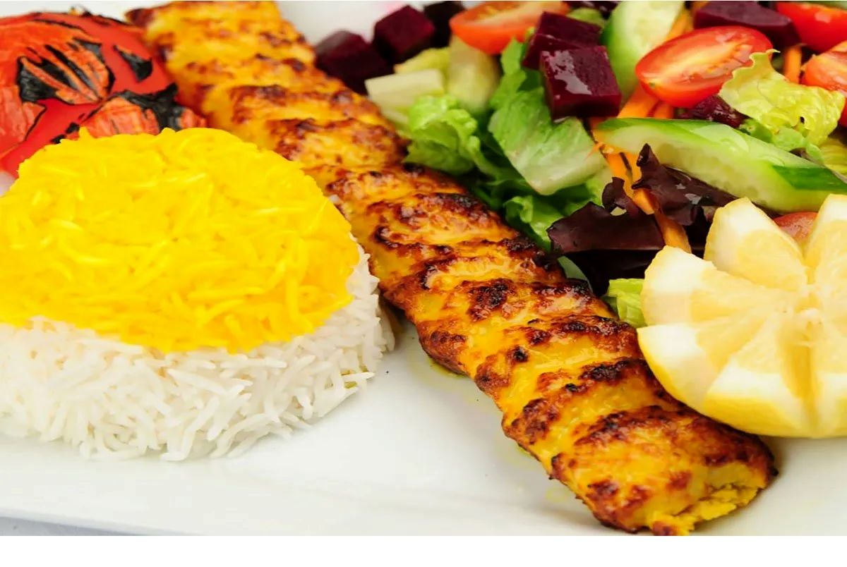 کباب کوبیده مرغ به سبک رستوران‌ها؛ دستور پختی که همه را شگفت‌زده می‌کند!