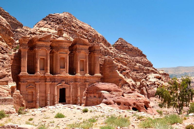 ملاقات با سه منطقه عجیب در دنیا