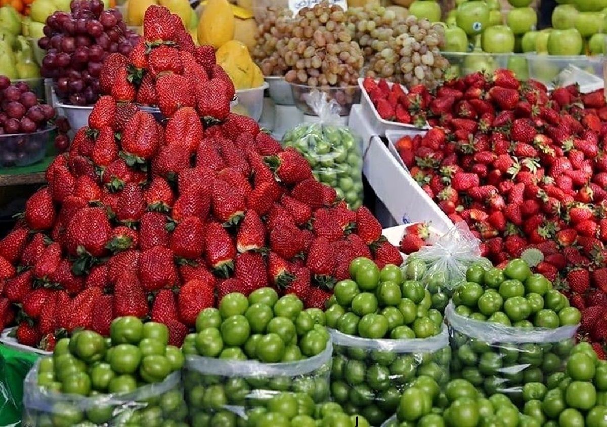 عکس‌هایی از میدان میوه‌و‌تره‌بار تهران در ۵۰ سال پیش