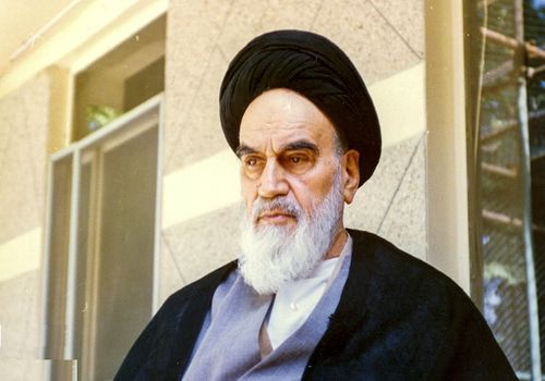 روایتی از آغاز محرم در نوفل لوشاتو با حضور امام