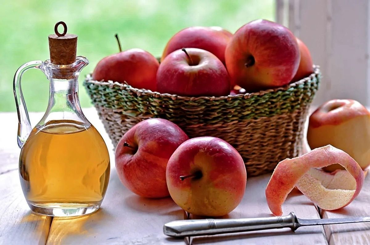 چرا باید قبل از خواب سرکه سیب بخوریم؟