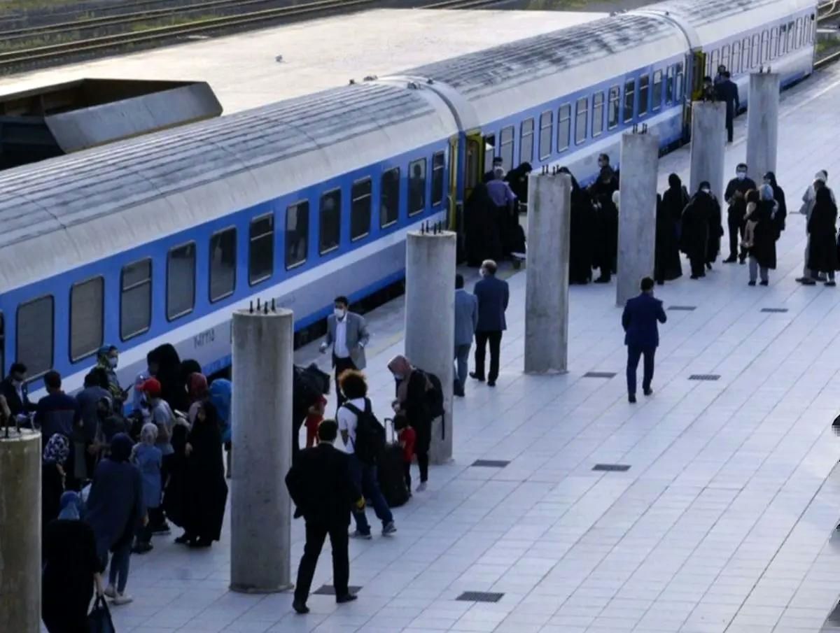 پیش‌فروش بلیط قطار اربعین؛ قیمت‌ها گران شد؟