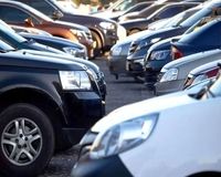 توقف پشت چراغ قرمز؛ بازار خودرو گرفتار رکود و تورم