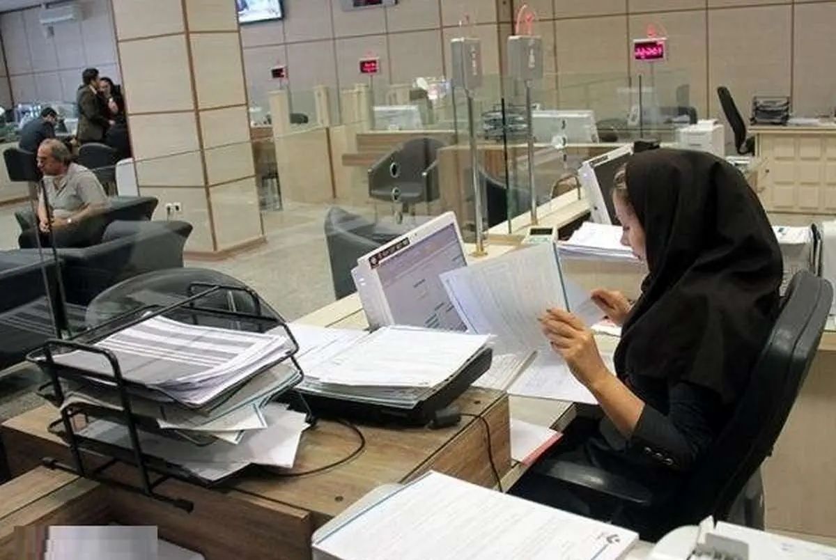 خبر خوش دولت؛ بن‌کارت رفاهی برای کارمندان‌