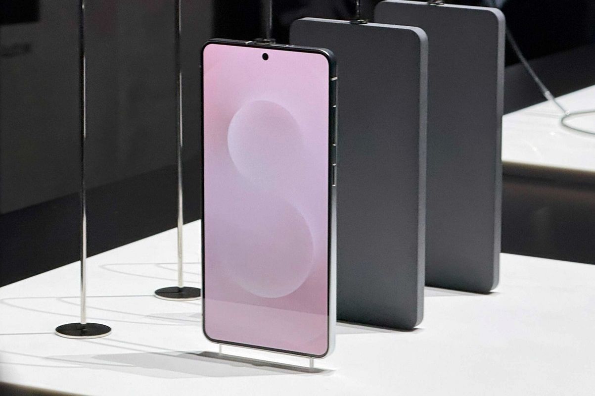 با این پنج دلیل به گلکسی S25 Edge «نه» بگویید!