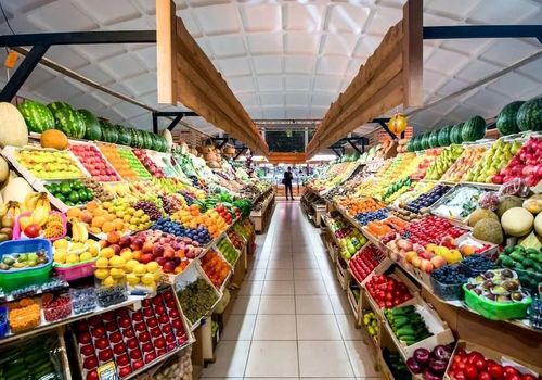 کاهش قیمت میوه‌های نوبرانه؛  گوجه‌سبز و توت‌فرنگی چند؟