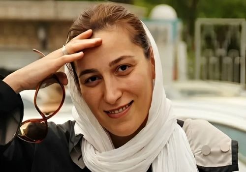 عکس| فلامک جنیدی در کنار همسر و دوقوهایش
