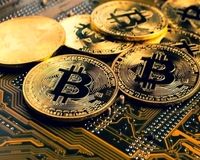 بیت کوین ۱۰۷ هزار دلار را هم فتح کرد