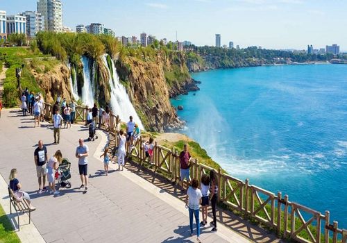 چرا خرید تور آنتالیا از سفر انفرادی بهتر است؟