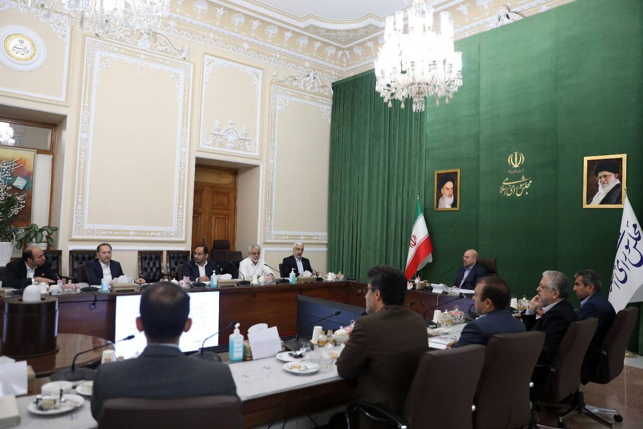 طعنه نماینده مجلس به بانک مرکزی